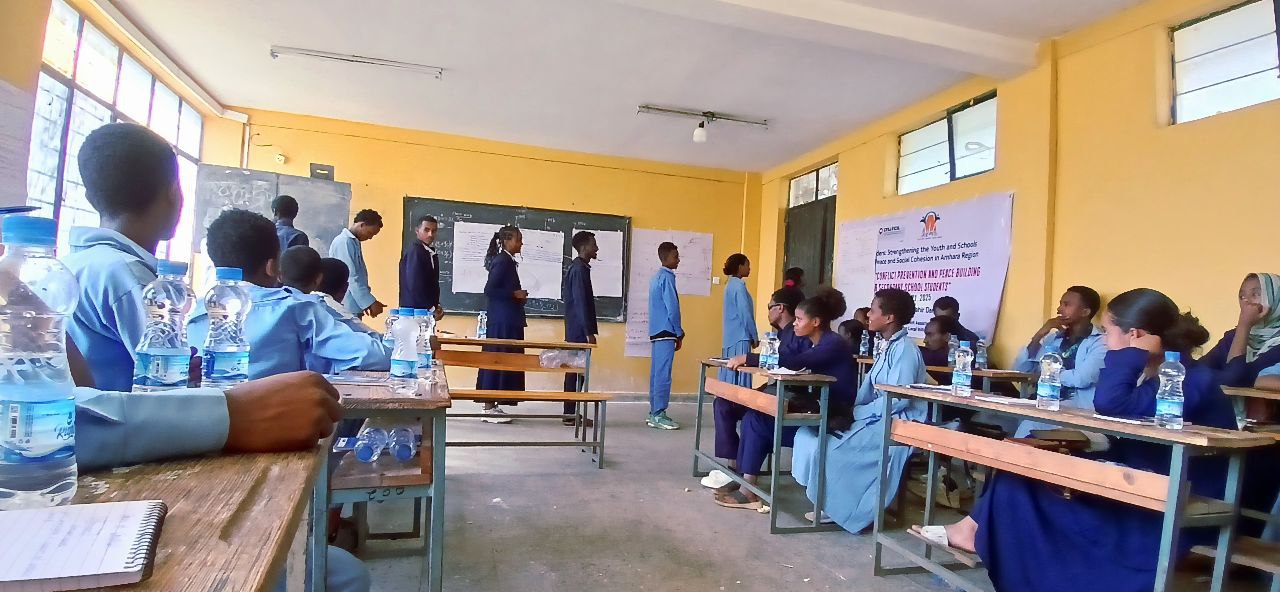 Team-building activity with young volunteers